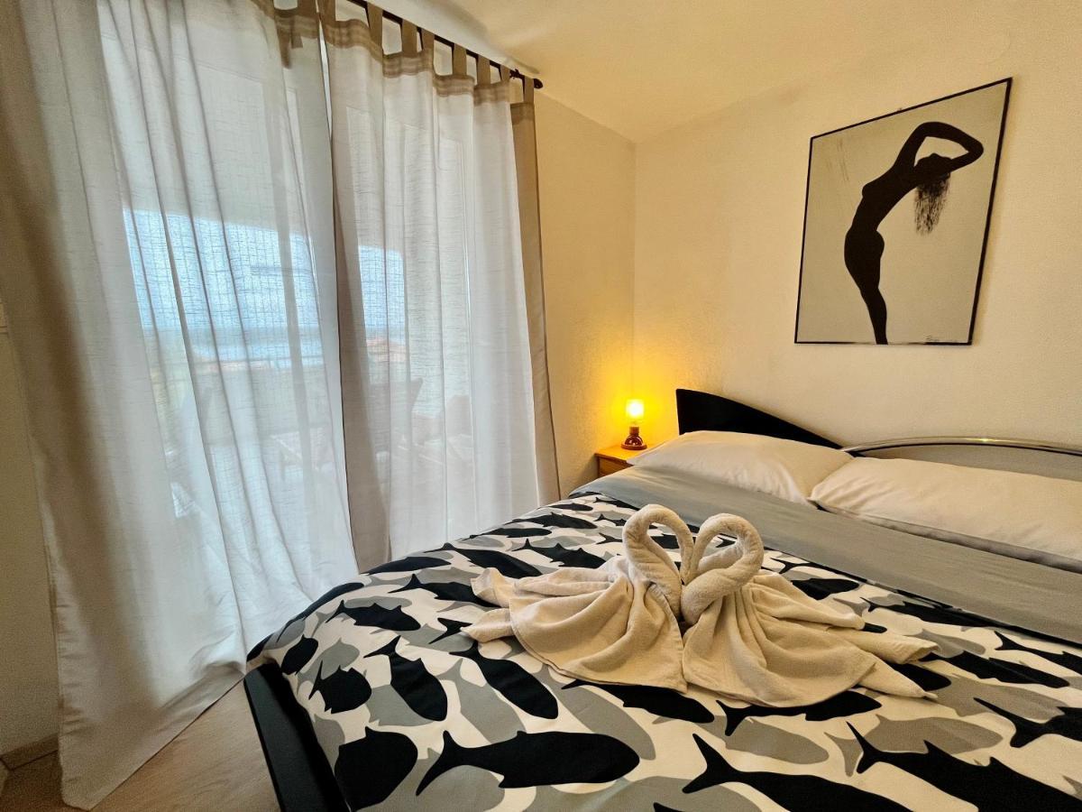 Apartments Stela Gornji Karin Zewnętrze zdjęcie