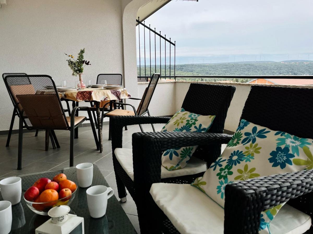 Apartments Stela Gornji Karin Zewnętrze zdjęcie