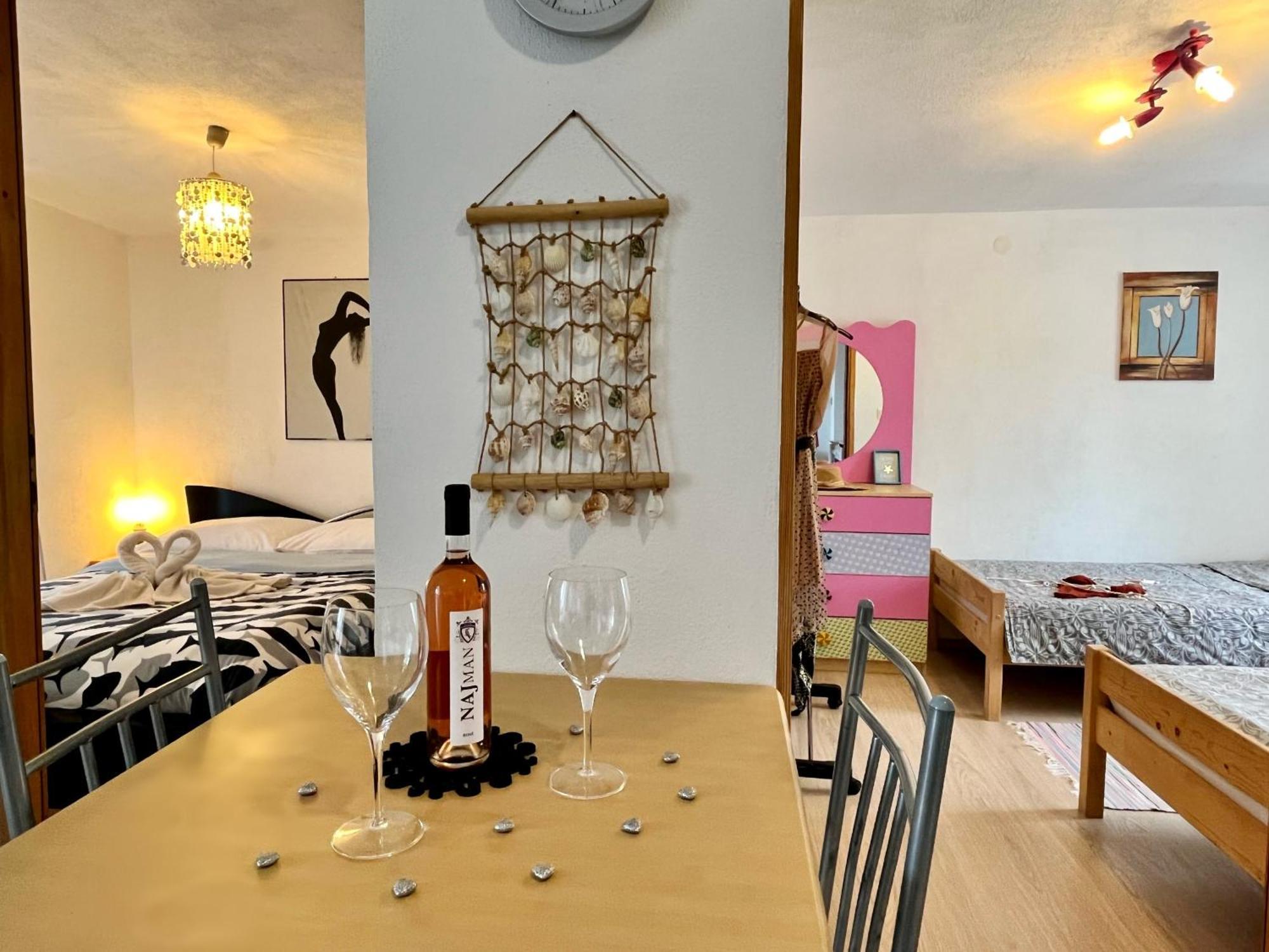 Apartments Stela Gornji Karin Pokój zdjęcie