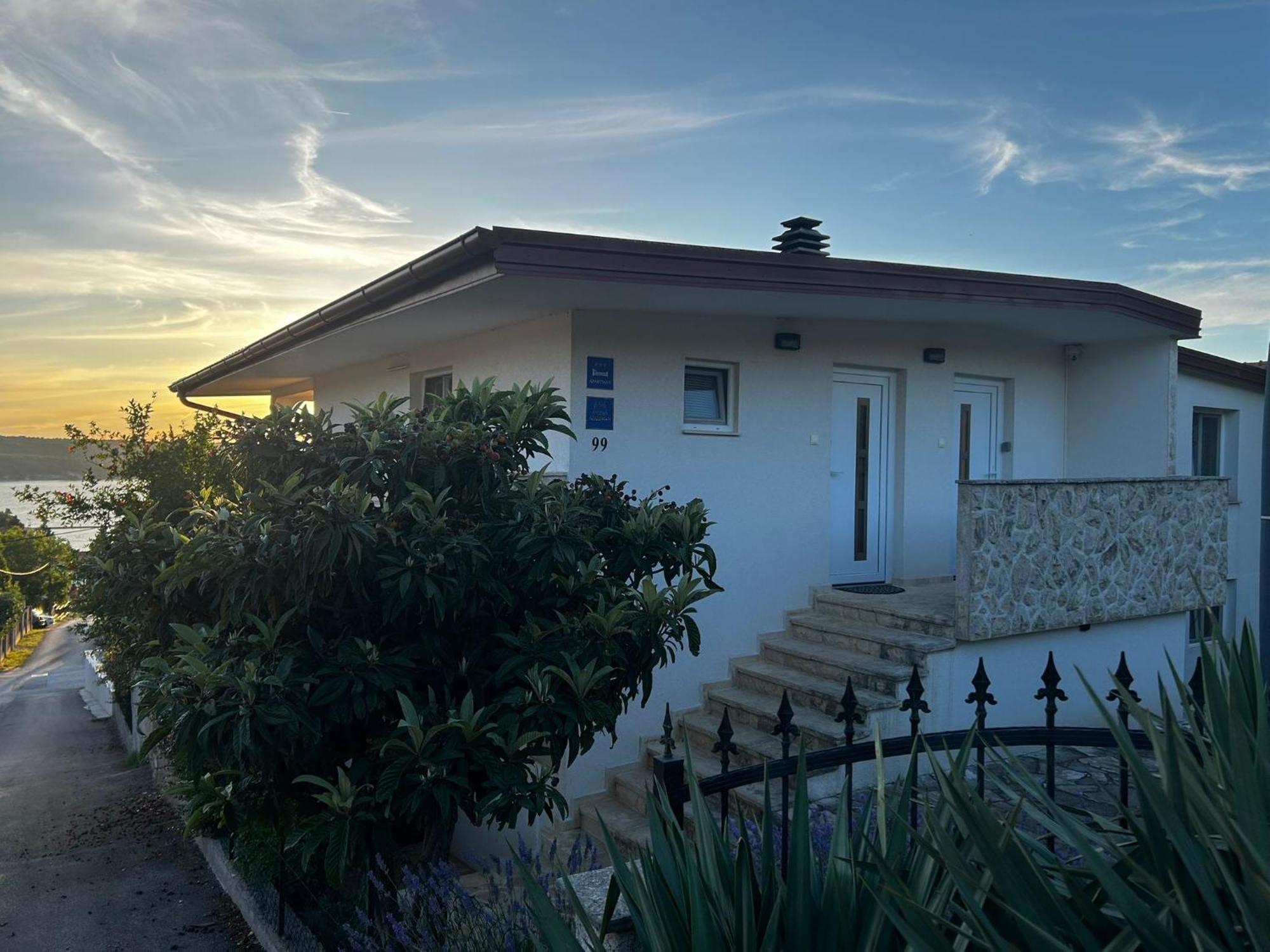 Apartments Stela Gornji Karin Zewnętrze zdjęcie